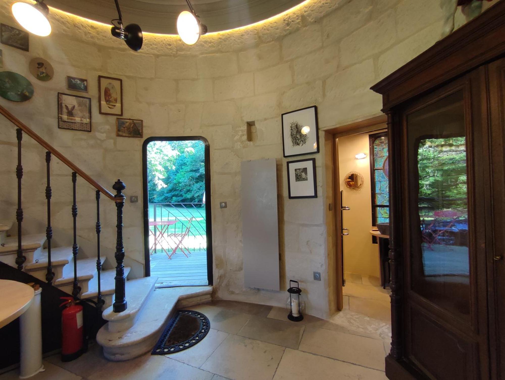 La Tour Des Touches Holiday home